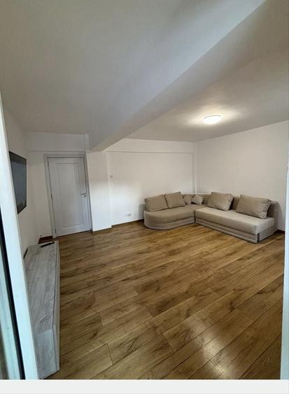 Casă cu 2 camere în Central
