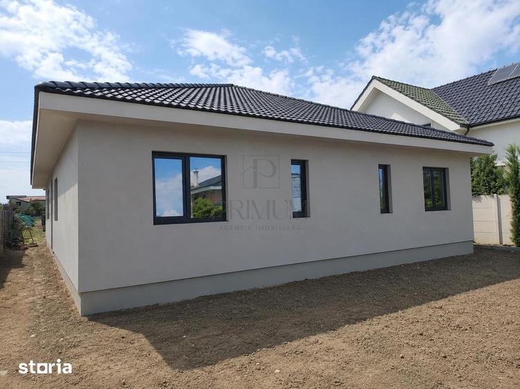 Casă cu 3 camere cu Teren 410 Mp în Moșnița Nouă
