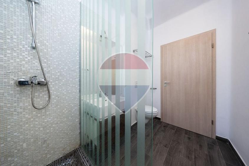 Apartament superb, confort, multiple utilitati! CENTRAL - 14