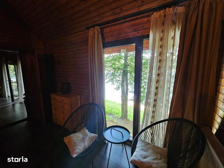 Casă cu 3 camere în Arefu