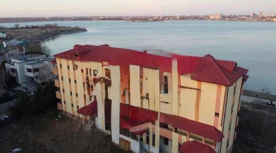 Casă cu 26 camere cu Teren 1408 Mp în Lacul Morii