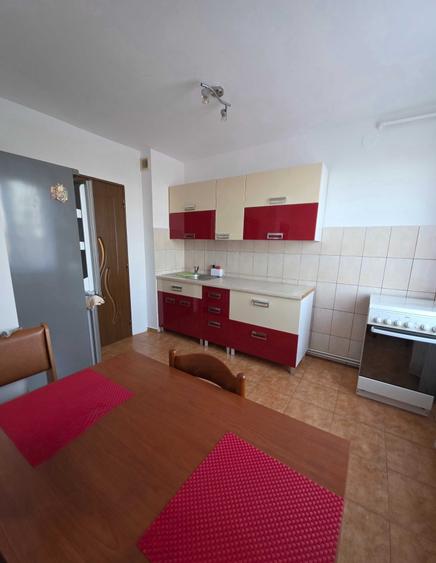 Apartament cu 2 camere decomandat în Drumul Carului — fotografia 3