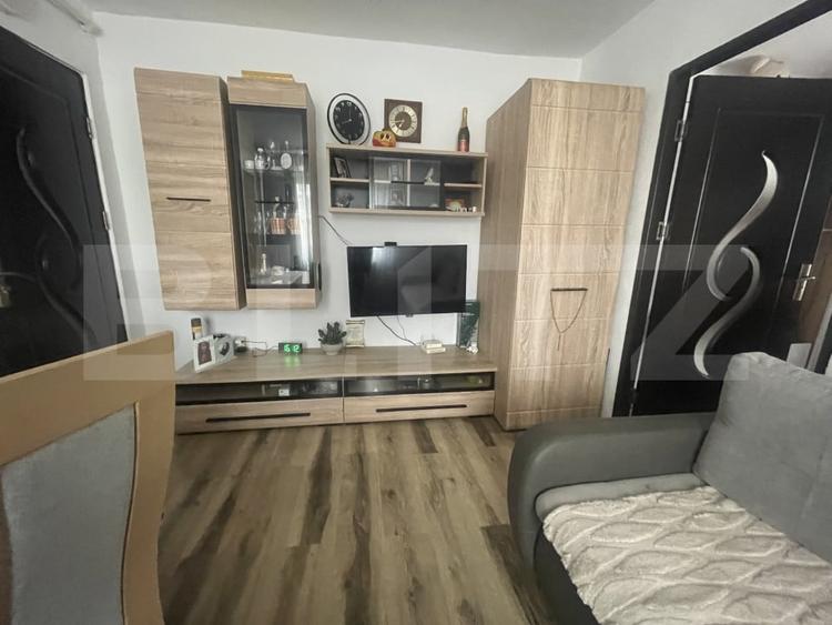 Apartament 2 camere, zona centrala - 1