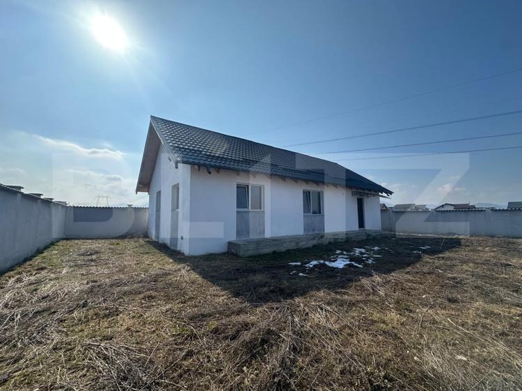 Casă individuală cu 3 camere cu Teren 657 Mp în Tărlungeni