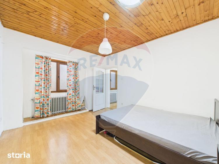 Casă cu 3 camere cu Teren 87 Mp în Grivița
