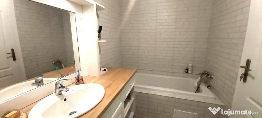 Apartament cu 2 camere decomandat în Lujerului