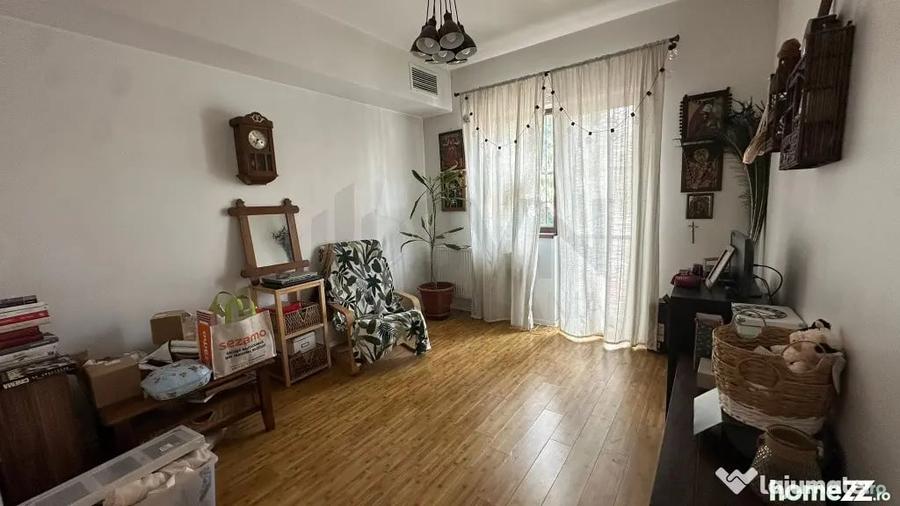 Casă cu 5 camere cu Teren 240 Mp în Parcul Circului