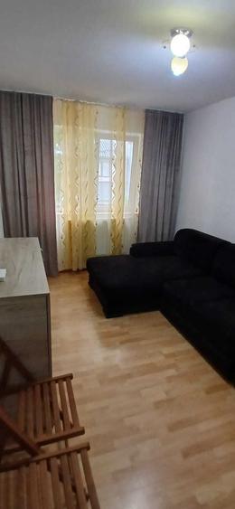 Apartament de inchiriat langa scoala 7,et 1 ,toate utilitatile - 9