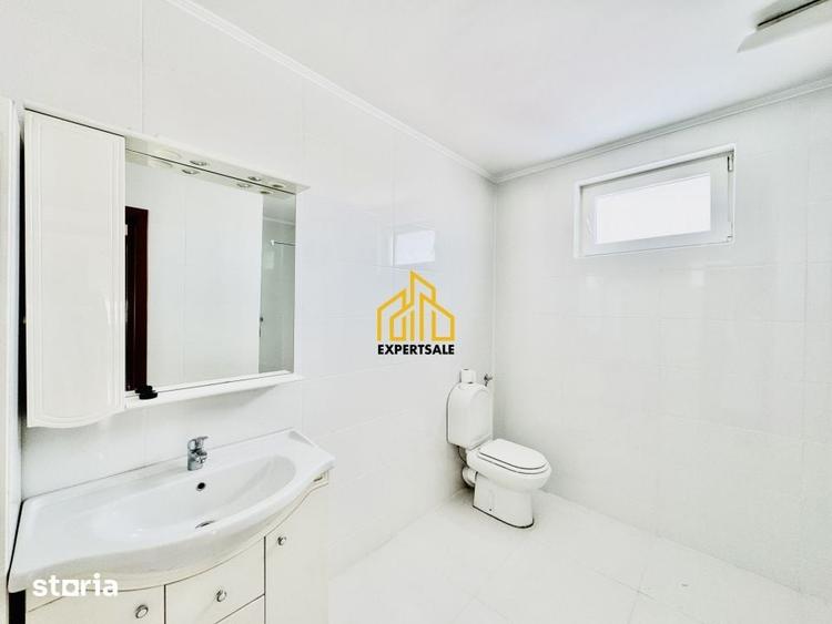 Casă cu 6 camere cu Teren 828 Mp în Clinceni