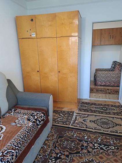 Apartament cu 2 camere decomandat în Mircea cel Bătrân