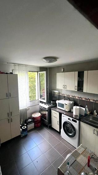Apartament cu 2 camere decomandat în Brâncoveanu