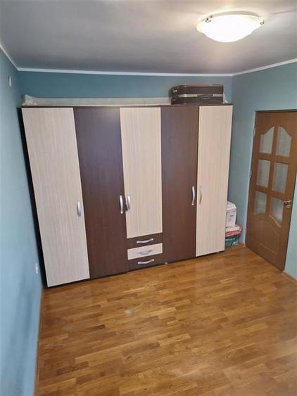 Apartament cu 2 camere semidecomandat în Hipodrom