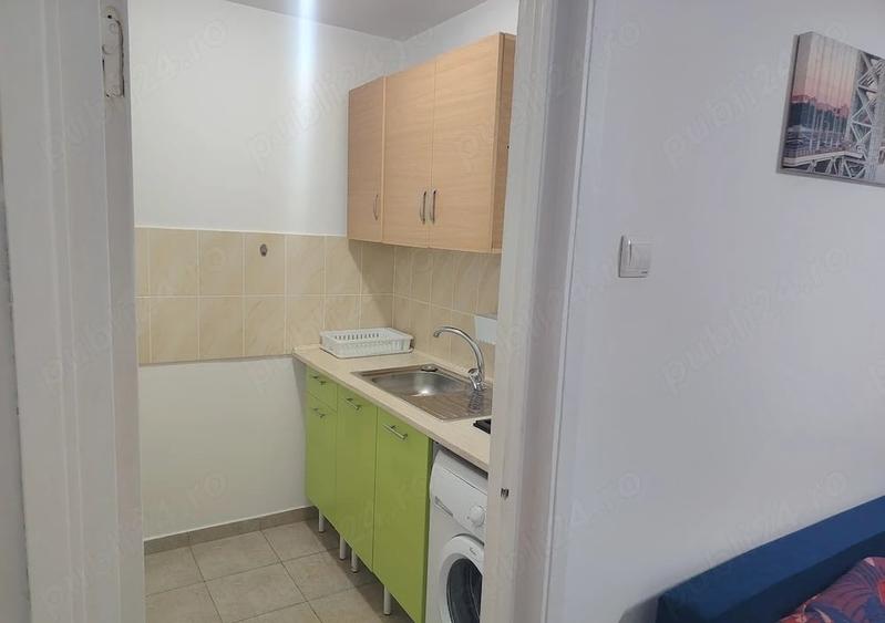 Apartament cu 2 camere semidecomandat, mobilat în Brătianu