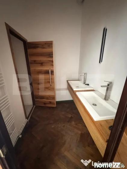 Spațiu comercial, de 118 mp, în Central