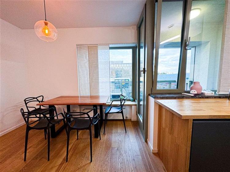 Apartament cu 2 camere semidecomandat, mobilat în Aviației