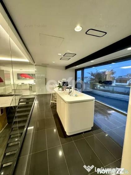 Apartament cu 3 camere decomandat în Herăstrău