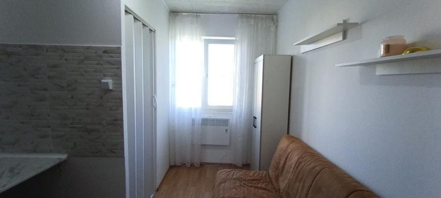 Garsonieră nedecomandată în Deve