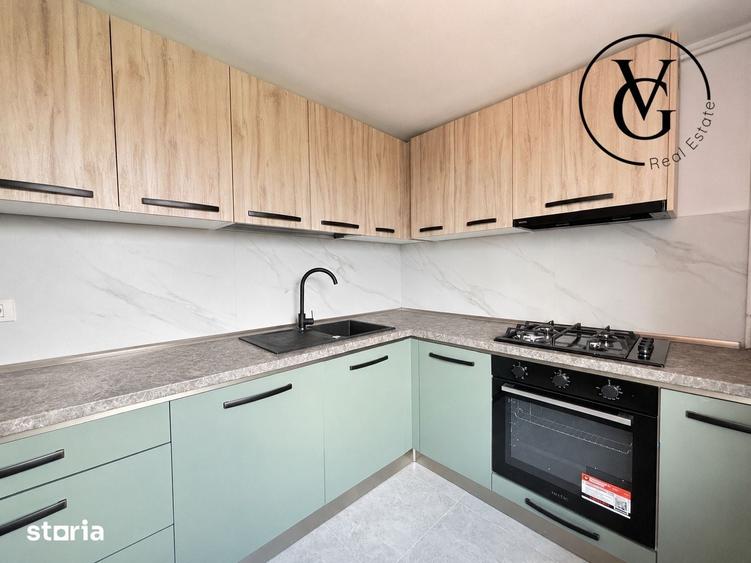 Apartament cu 3 camere semidecomandat în Centrul Civic