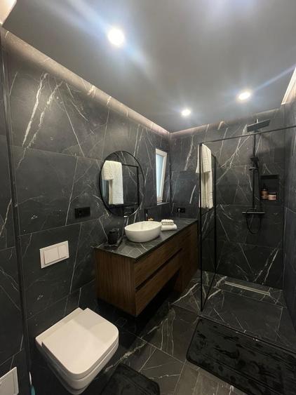Apartament cu 3 camere în Săsar