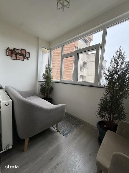 Apartament cu 3 camere în Tudor Vladimirescu
