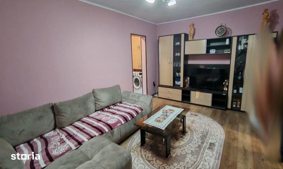 Apartament cu 3 camere în Țiglina 1