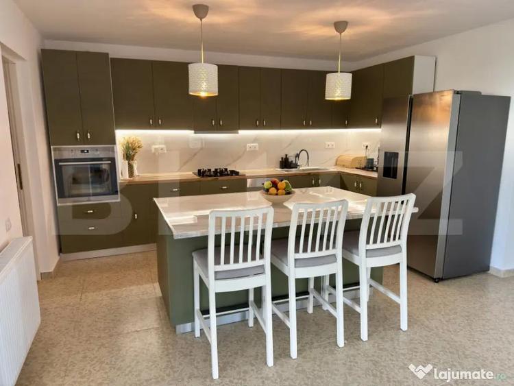 Casă cu 4 camere cu Teren 488 Mp în Bucov