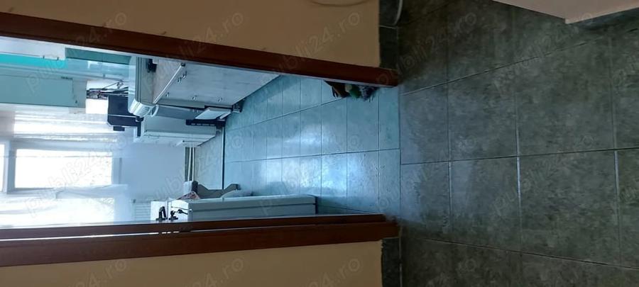 Apartament cu 2 camere decomandat în Tecuci