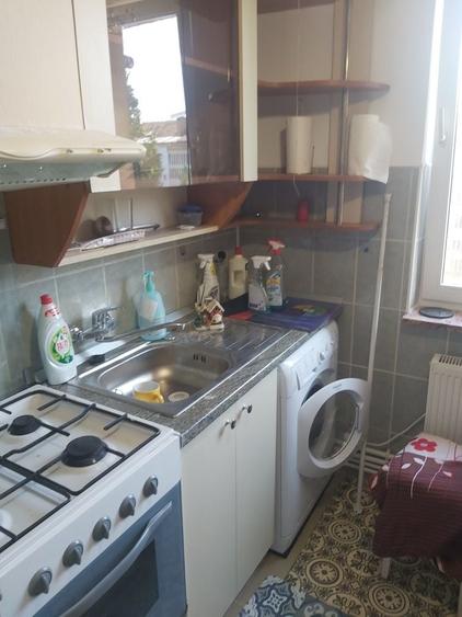 Apartament cu 2 camere nedecomandat în Liteni