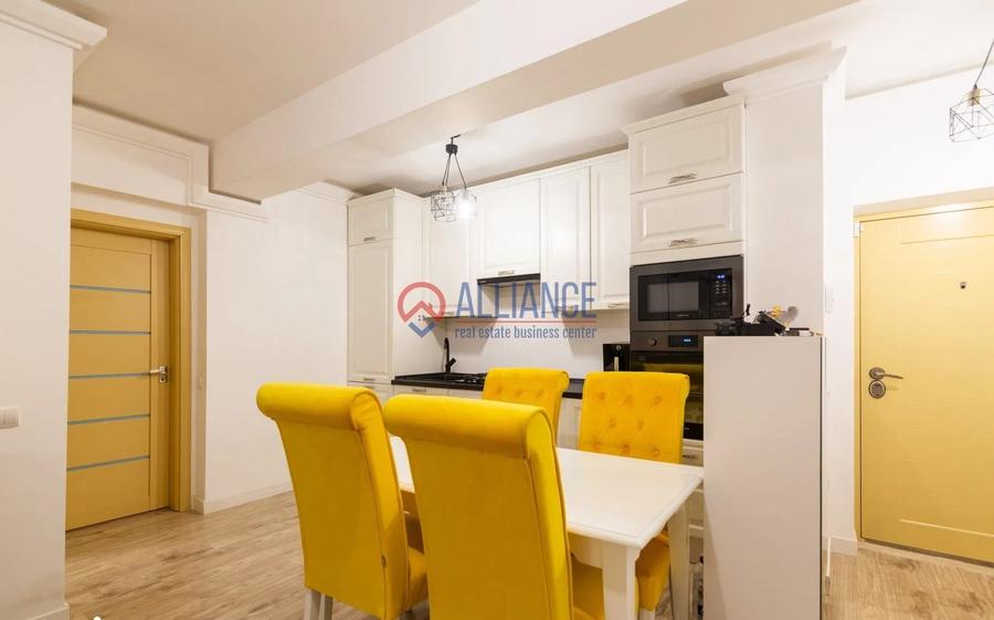 Apartament cu 2 camere decomandat în Central