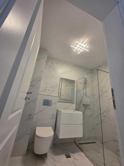 Apartament cu 2 camere decomandat în Roșu