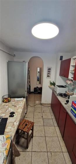 Apartament cu 2 camere decomandat în Soarelui