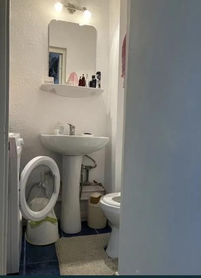 Apartament cu 3 camere decomandat, mobilat în Craiter