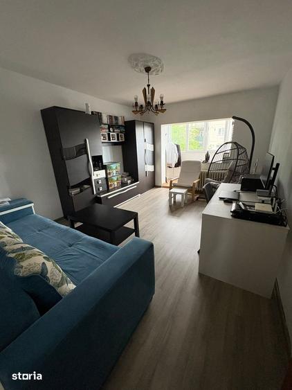 Apartament cu 2 camere decomandat în Rahova