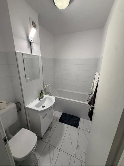 Apartament cu 2 camere decomandat în Exterior Vest