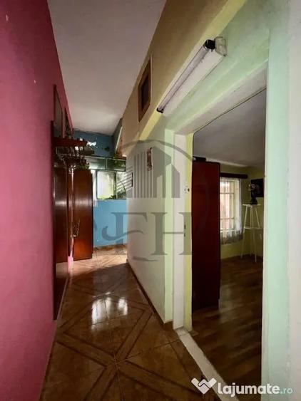 Casă cu 3 camere cu Teren 130 Mp în Brătianu