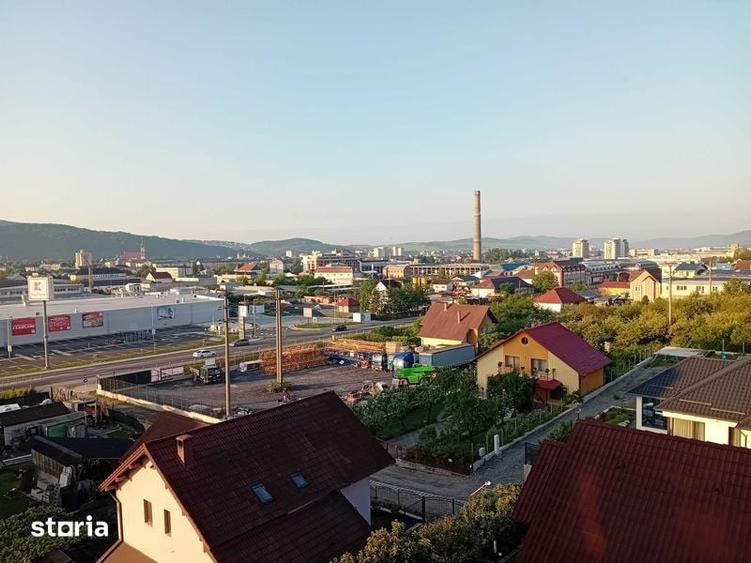 Apartament cu 3 camere decomandat în Centura
