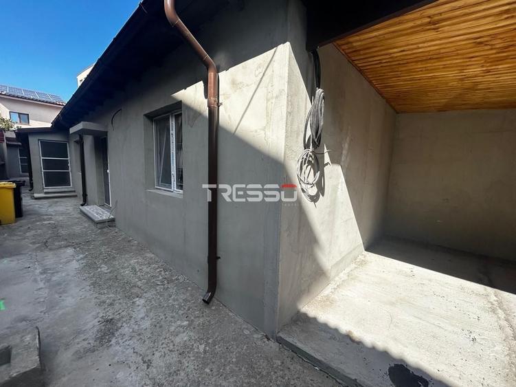 Casă individuală cu 5 camere cu Canalizare în Faleza Nord