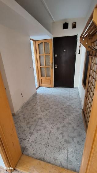 Apartament cu 2 camere semidecomandat în Fălticeni