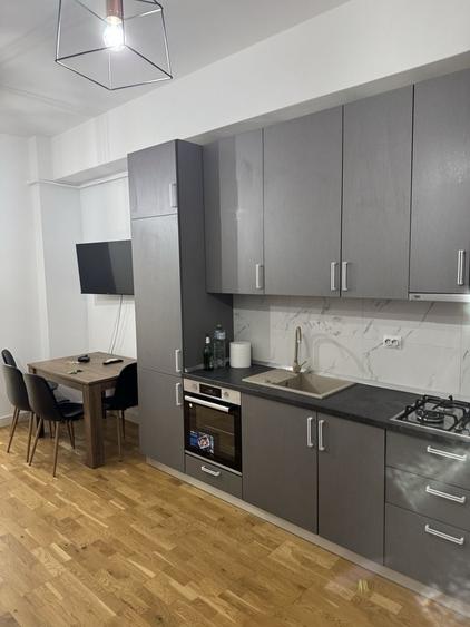 Apartament cu 2 camere decomandat în Exterior Vest