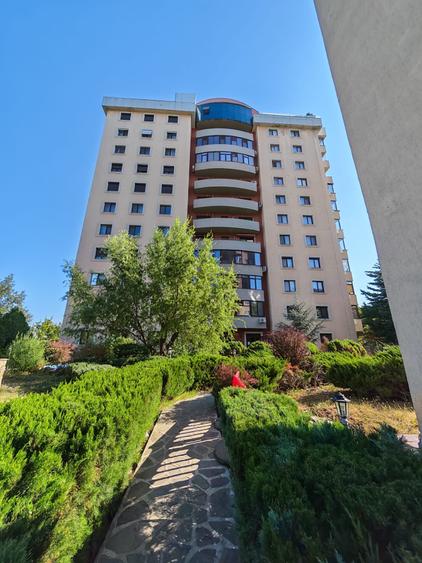 Apartament cu 2 camere semidecomandat în Berceni