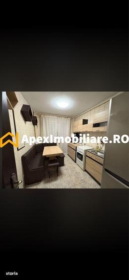 Apartament cu 2 camere decomandat în Tei