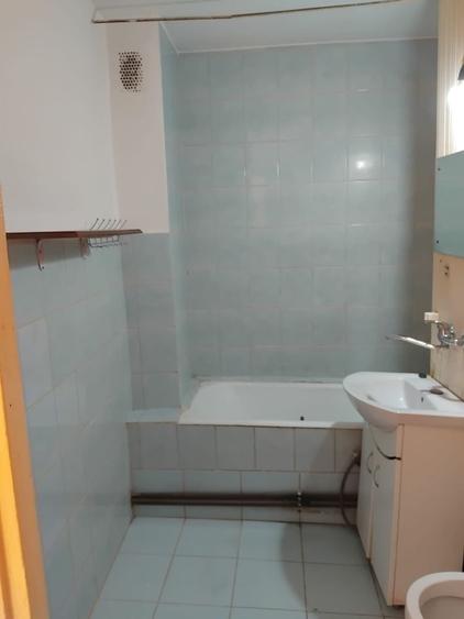 Apartament cu 2 camere decomandat în Tudor