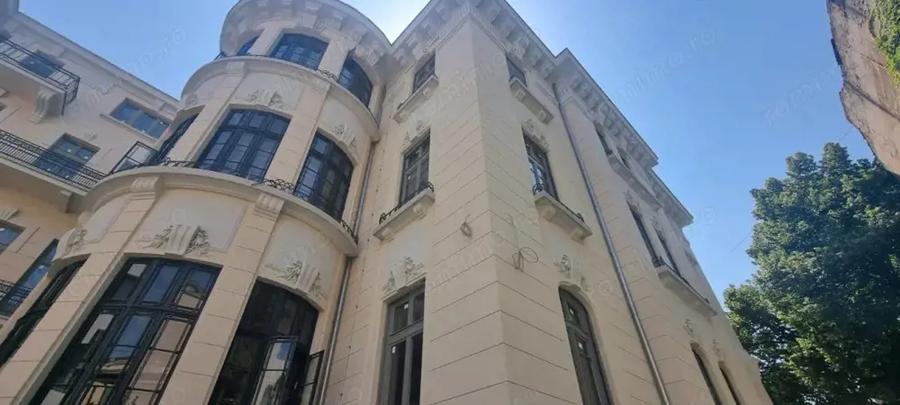 Casă cu 30 camere cu Teren 1000 Mp în Universitate