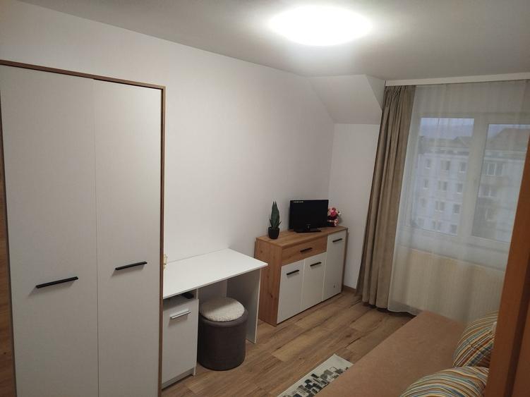 Apartament cu 2 camere semidecomandat în Mihai Viteazul