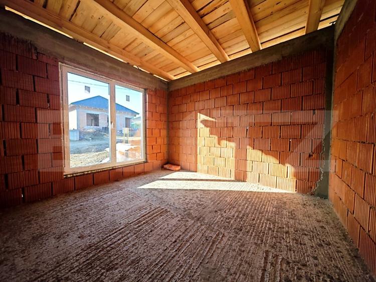 Casă individuală cu 4 camere cu Teren 650 Mp în Paleu