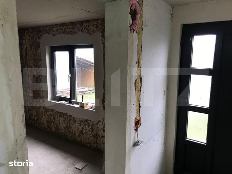 Casă cu 3 camere cu Teren 3400 Mp în Vulturești