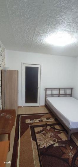 Garsoniera , Podui Ros, et 6 - 1