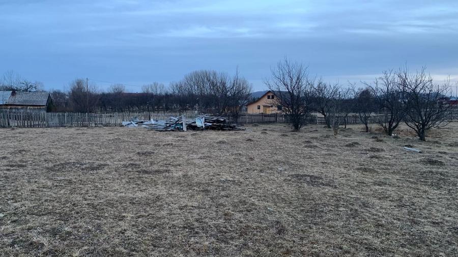 Teren agricol intravilan de 980 mp, în Jitia