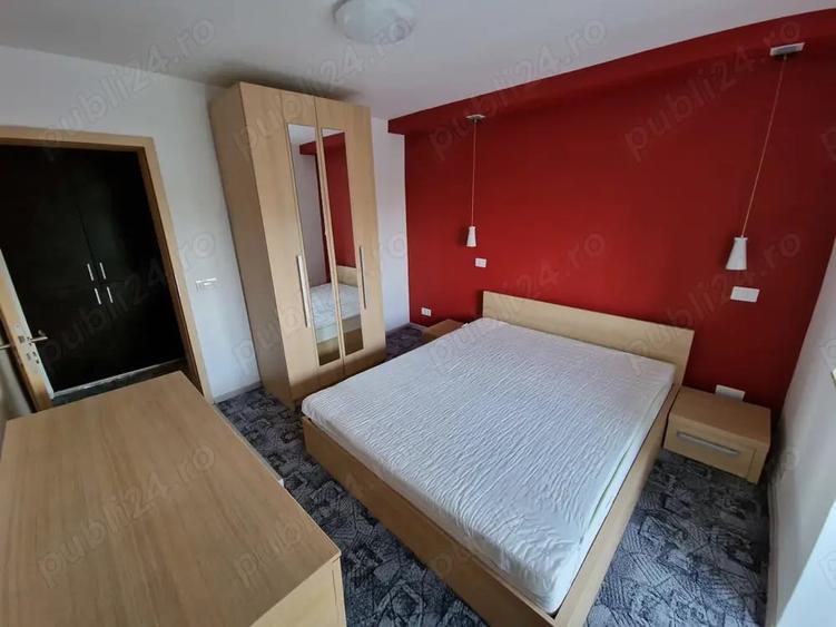 Apartament cu 4 camere decomandat în Bucovina
