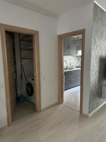 Apartament cu 2 camere decomandat, mobilat în Politehnica